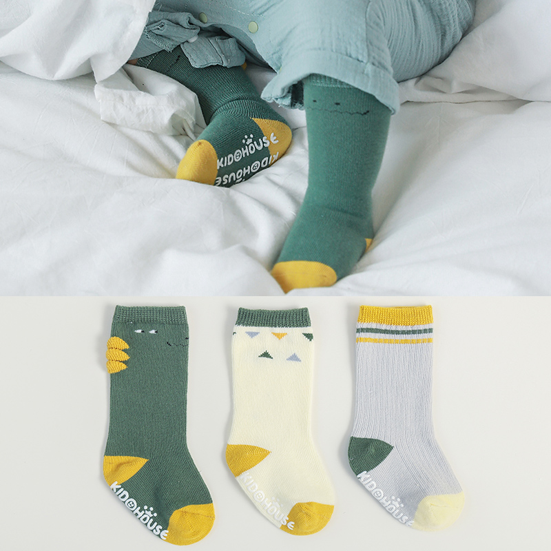 宝宝袜子秋冬婴儿中筒袜子新生婴幼儿童春秋防滑地板袜卡通小童袜