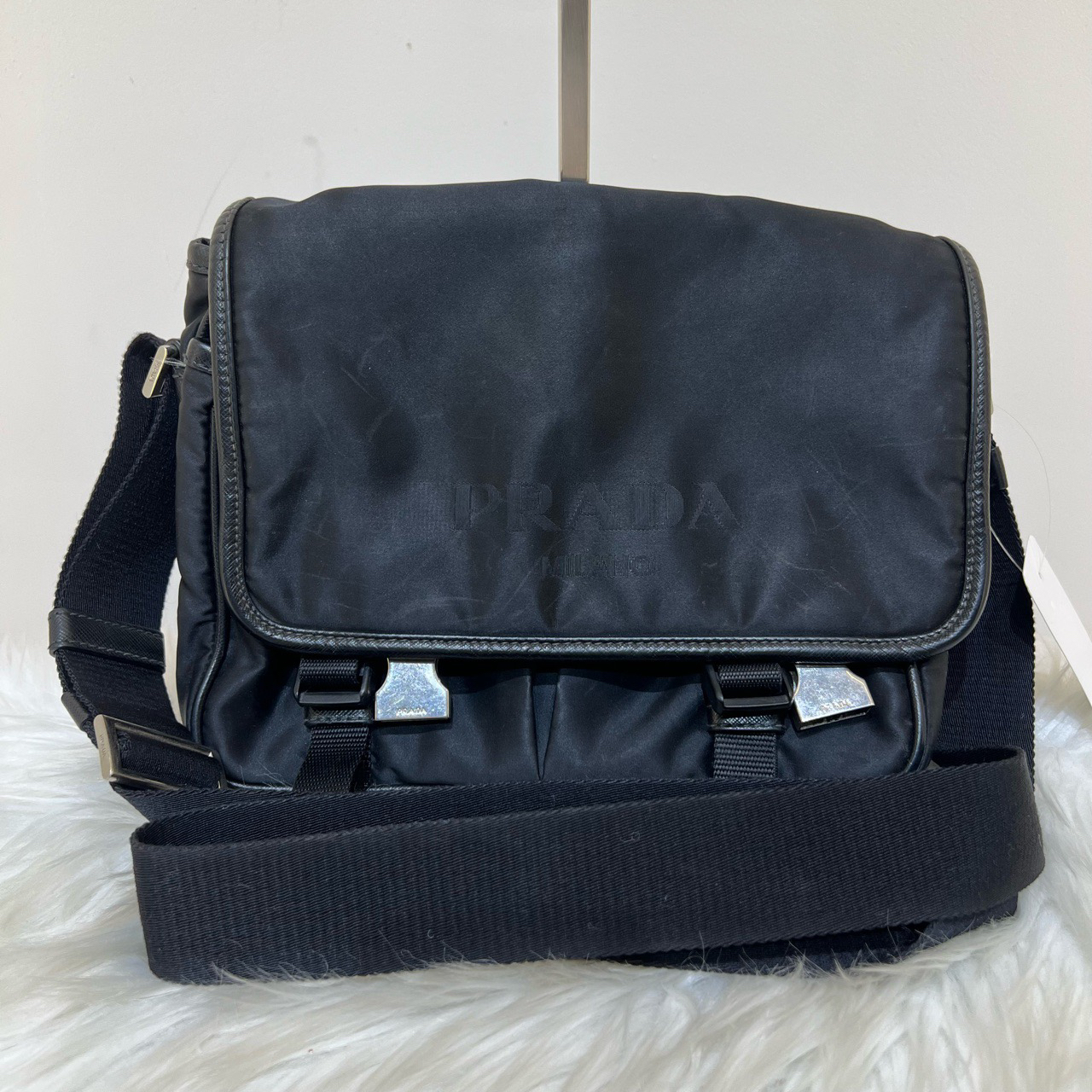 95新 Prada/普拉达 prada普拉达黑色斜挎包a2218