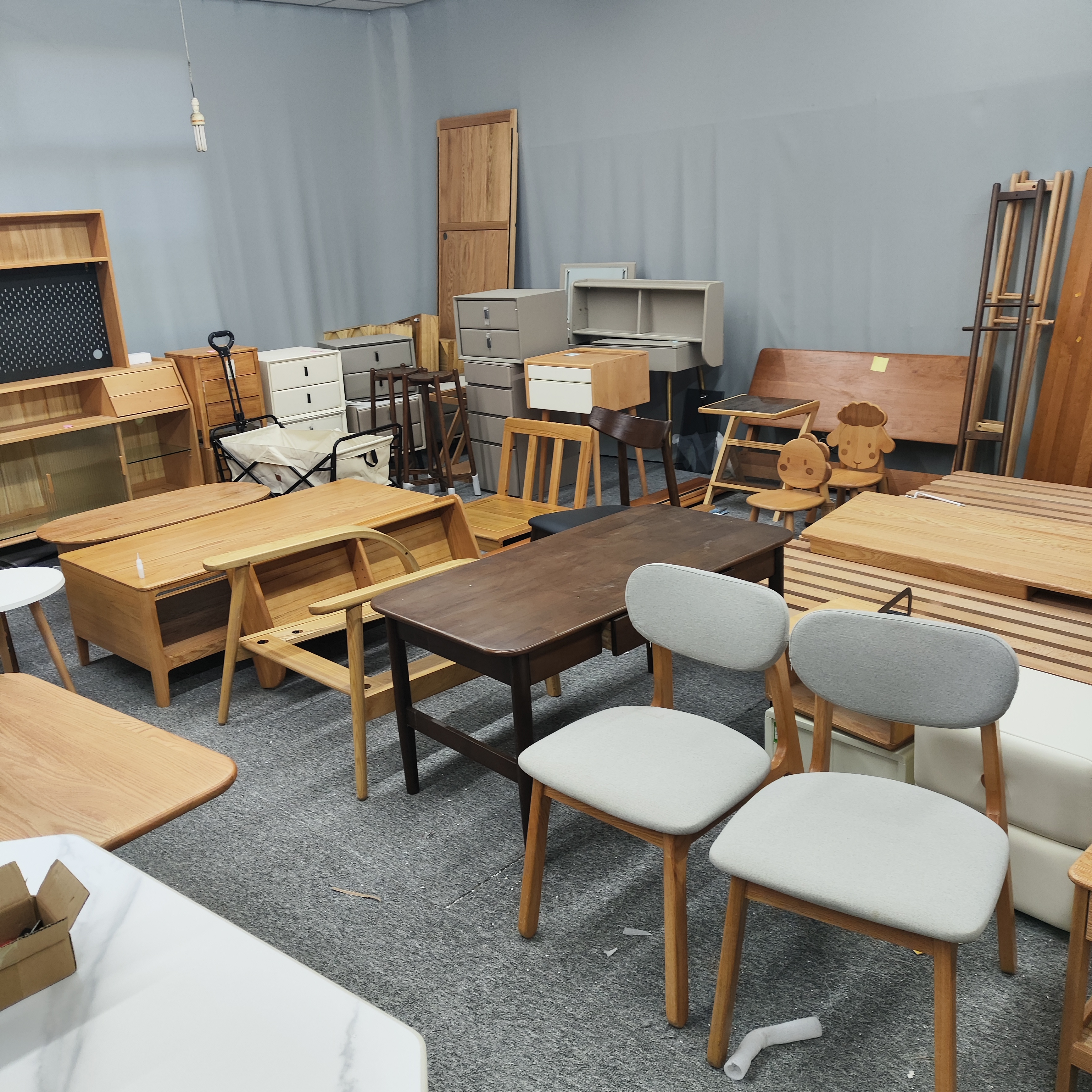 家具 实木家无售后