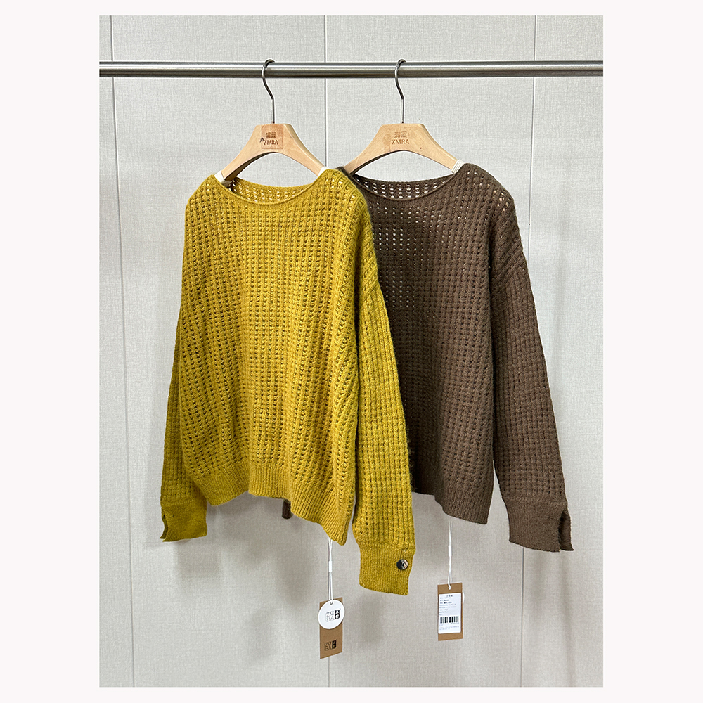 ZM1941    秋冬新款纯色女士休闲镂空圆领长袖针织衫