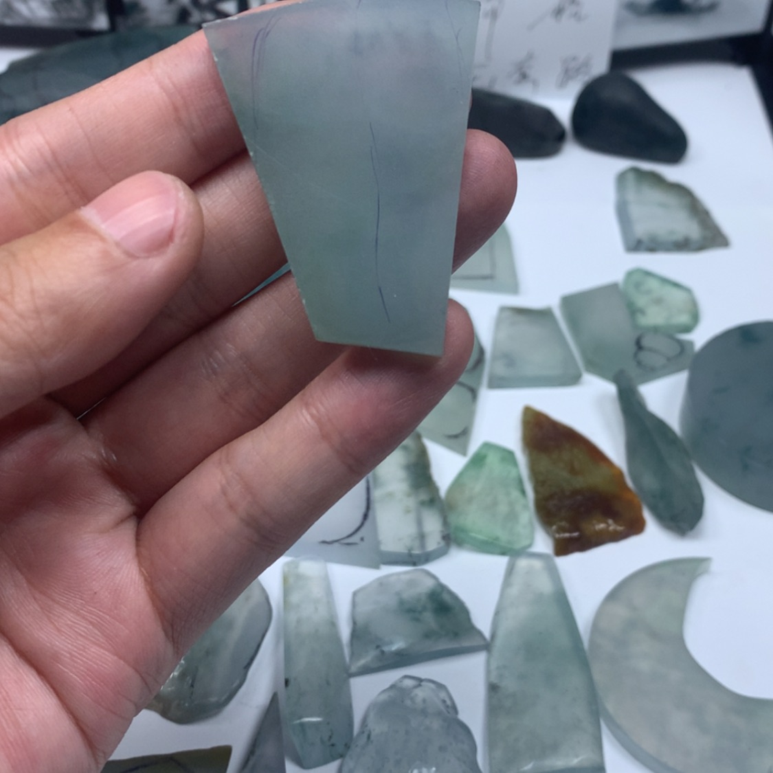 【闪购商品】定制翡翠未镶嵌山**滩