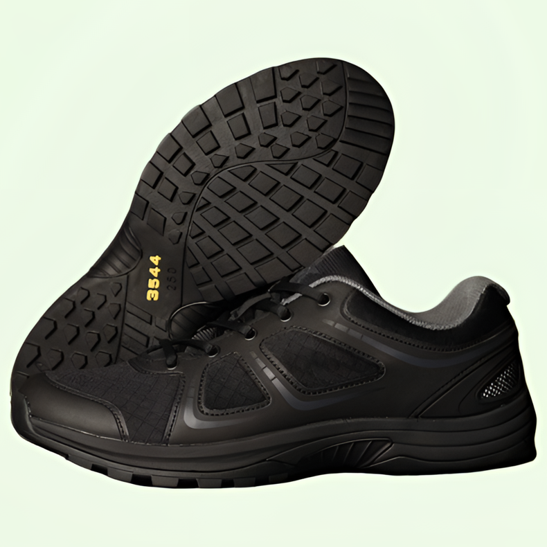 正版3544新式体能训练鞋小黑鞋男黑色超轻夏季网眼耐磨劳保胶鞋女