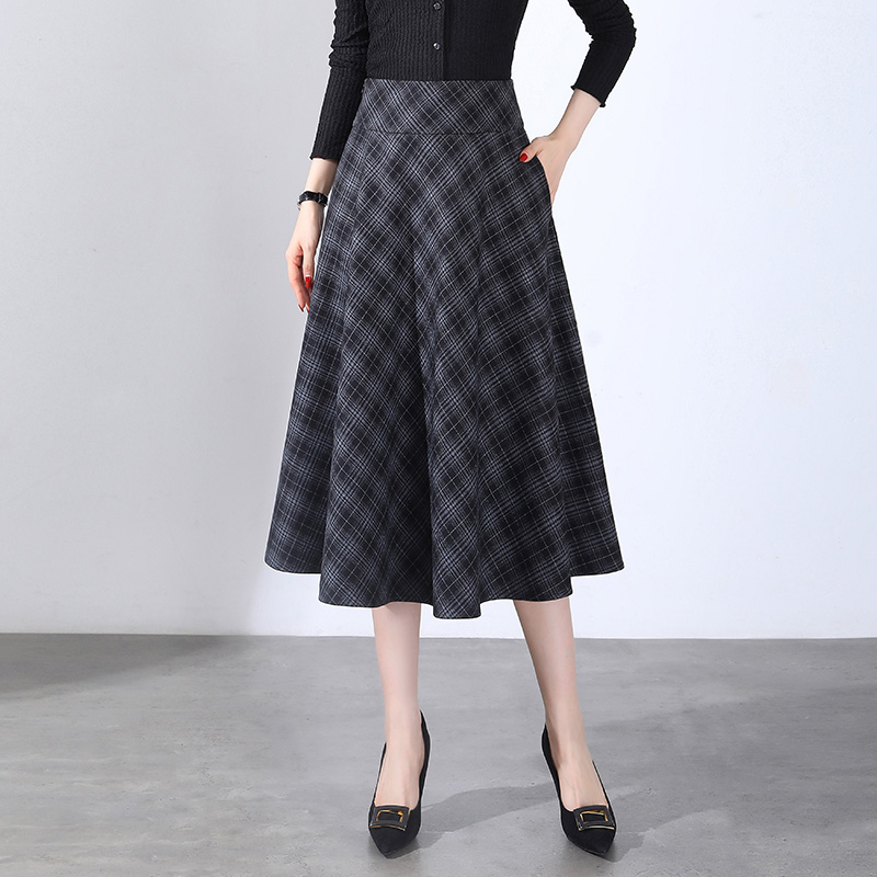 格子半身裙长款高腰百搭a字大摆裙春季气质显瘦大摆裙女2023新款