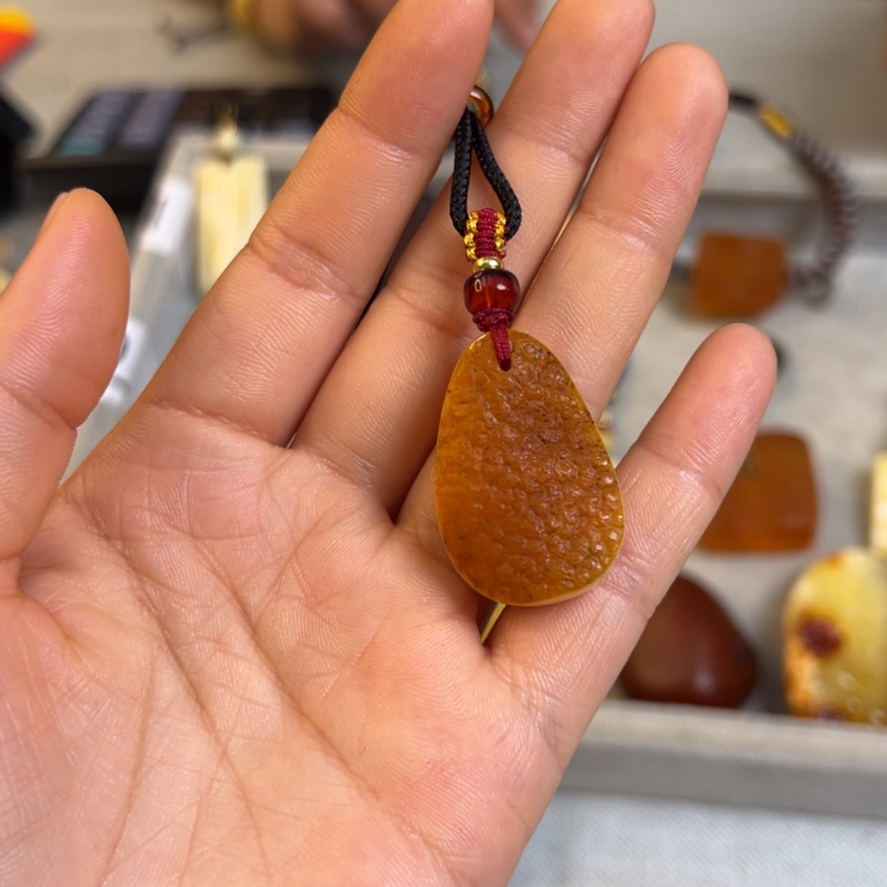 【闪购商品】蜜蜡裸石未镶嵌