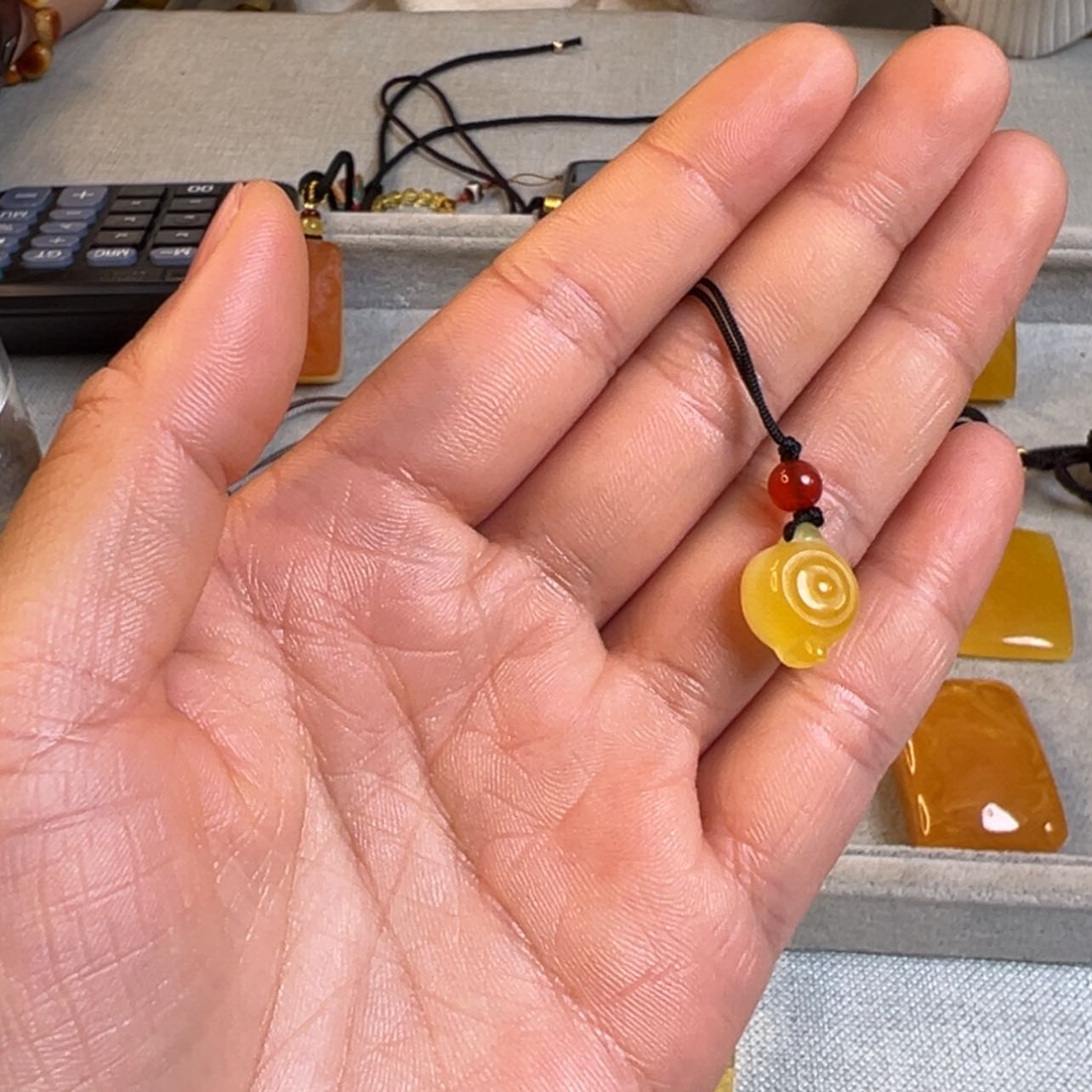 【闪购商品】蜜蜡裸石未镶嵌