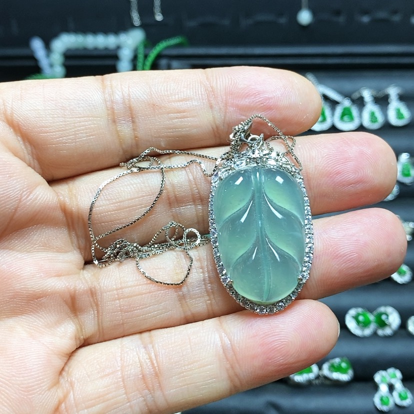 【闪购商品】翡翠颈饰银S925镶嵌