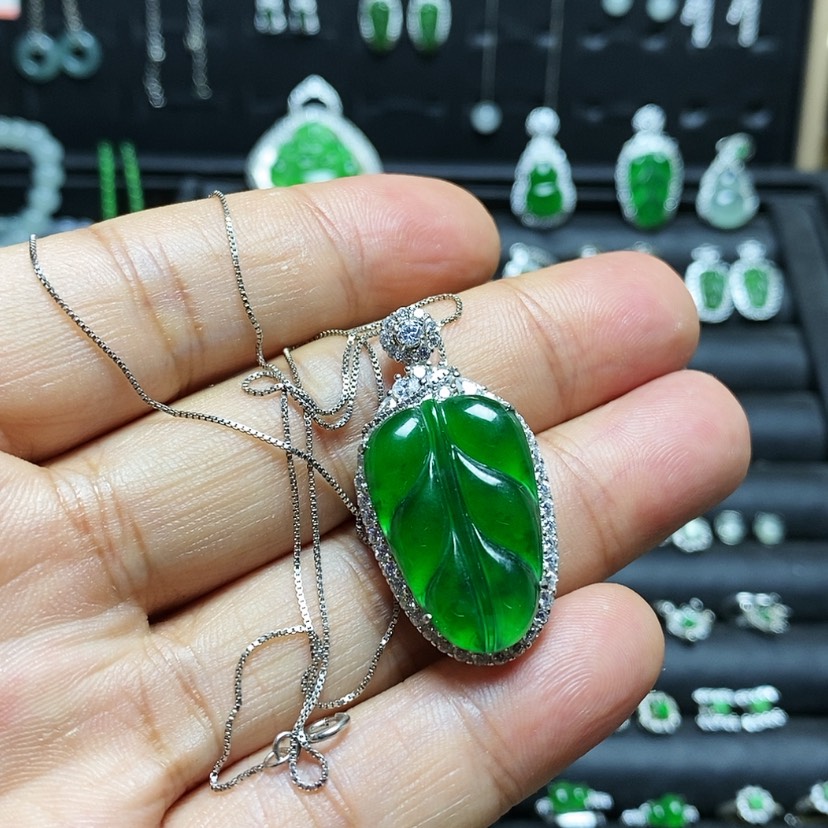 【闪购商品】翡翠颈饰银S925镶嵌蕾****6