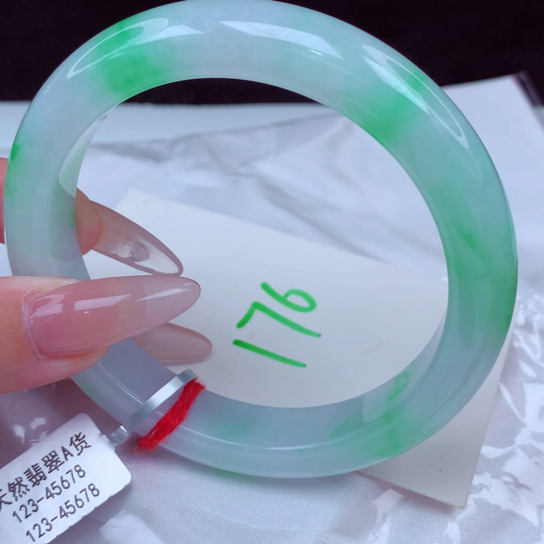 翡翠手镯未镶嵌天然缅甸翡翠A货手镯