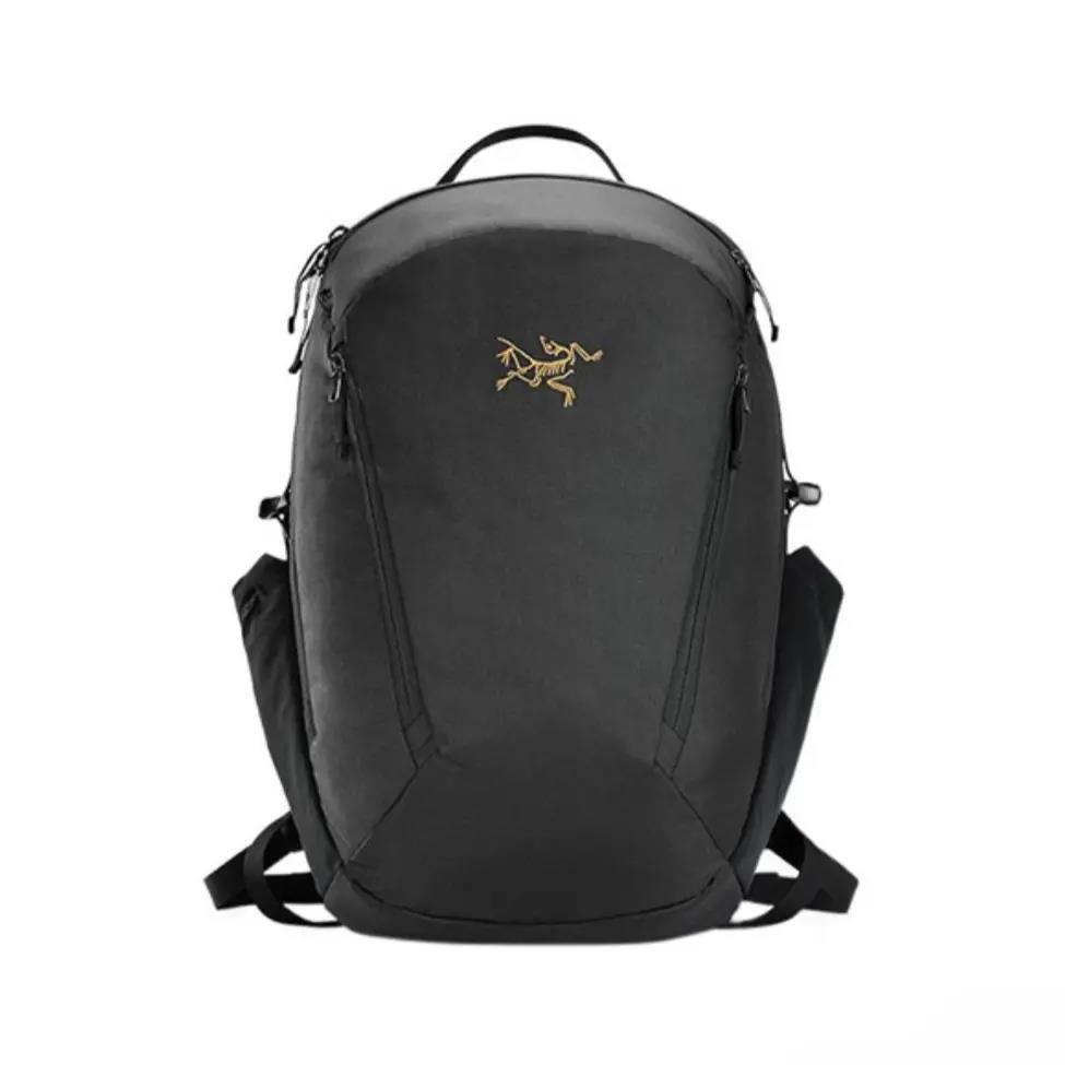 始祖鸟双肩包Mantis 26L龙年限定黑金系列户外运动拉链