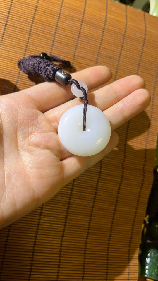 和田玉羊脂白平安扣挂件3.2直径厚1