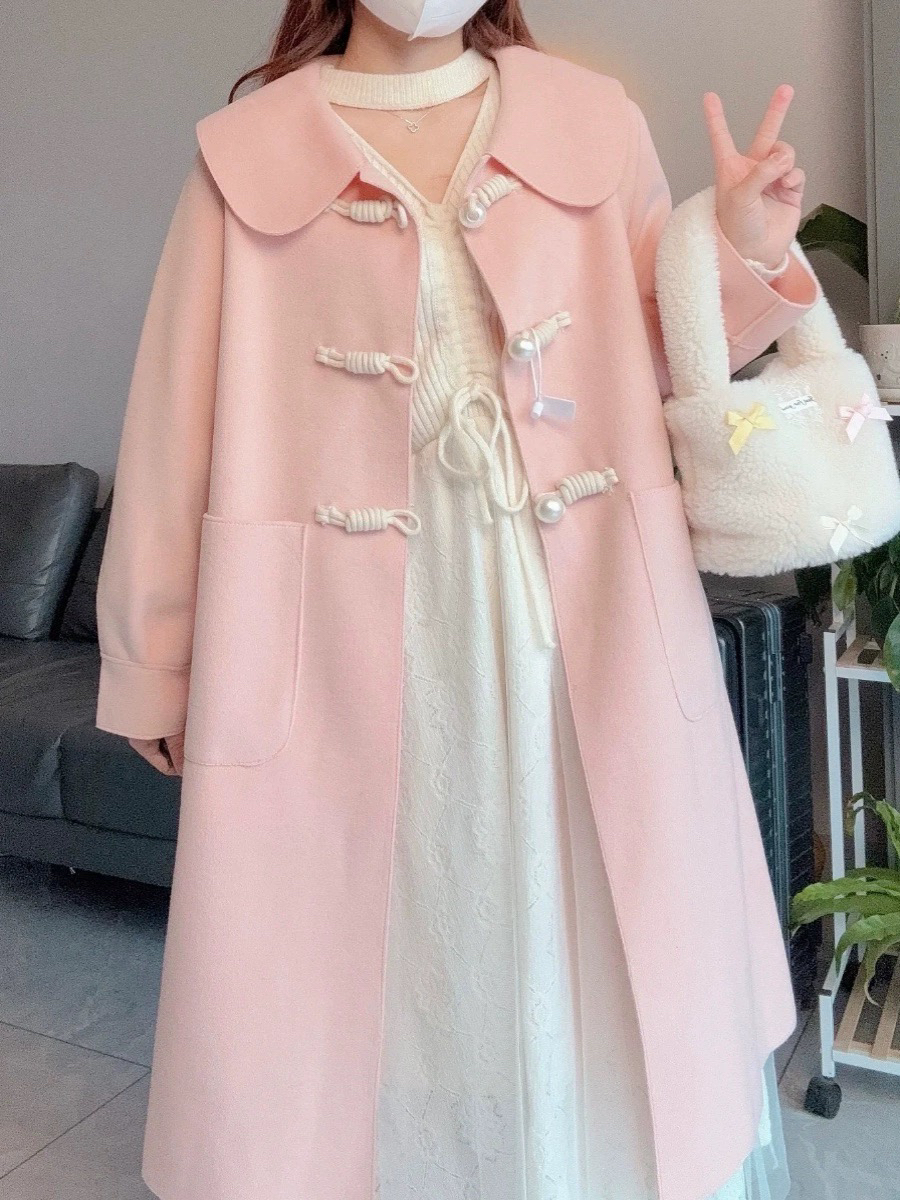 雨雨服饰新款可爱乖乖款娃娃领大衣