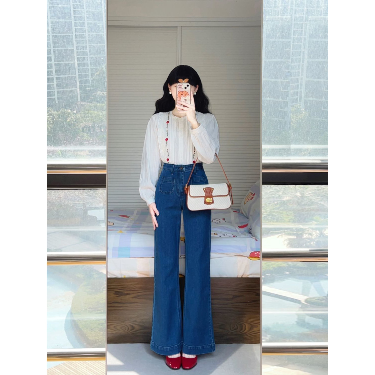 高腰微喇深蓝色牛仔裤女新款直筒潮百搭复古港风显瘦气质长裤