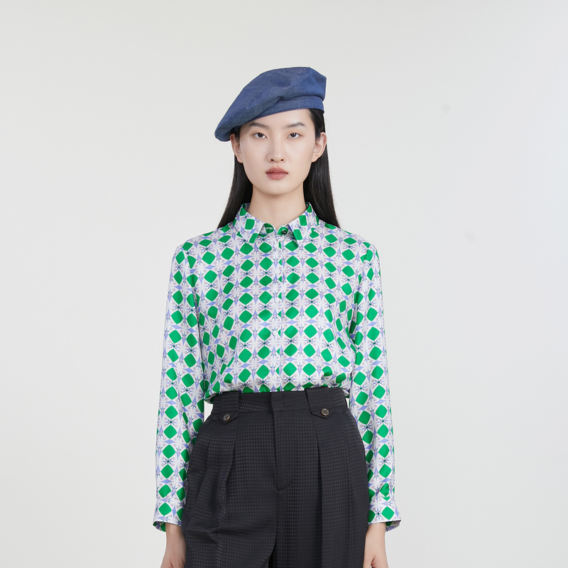 谜底复古花色衬衫长袖女春季新款宽松印花中长款衬衣231GC0084