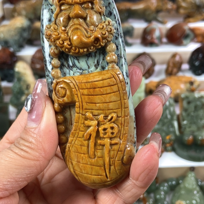 【闪购商品】岫岩河磨玉（透闪石质玉）手把未镶嵌芳***?