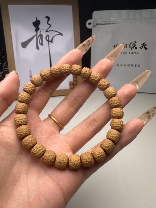【悦阳猴头】原色精工波澜不惊