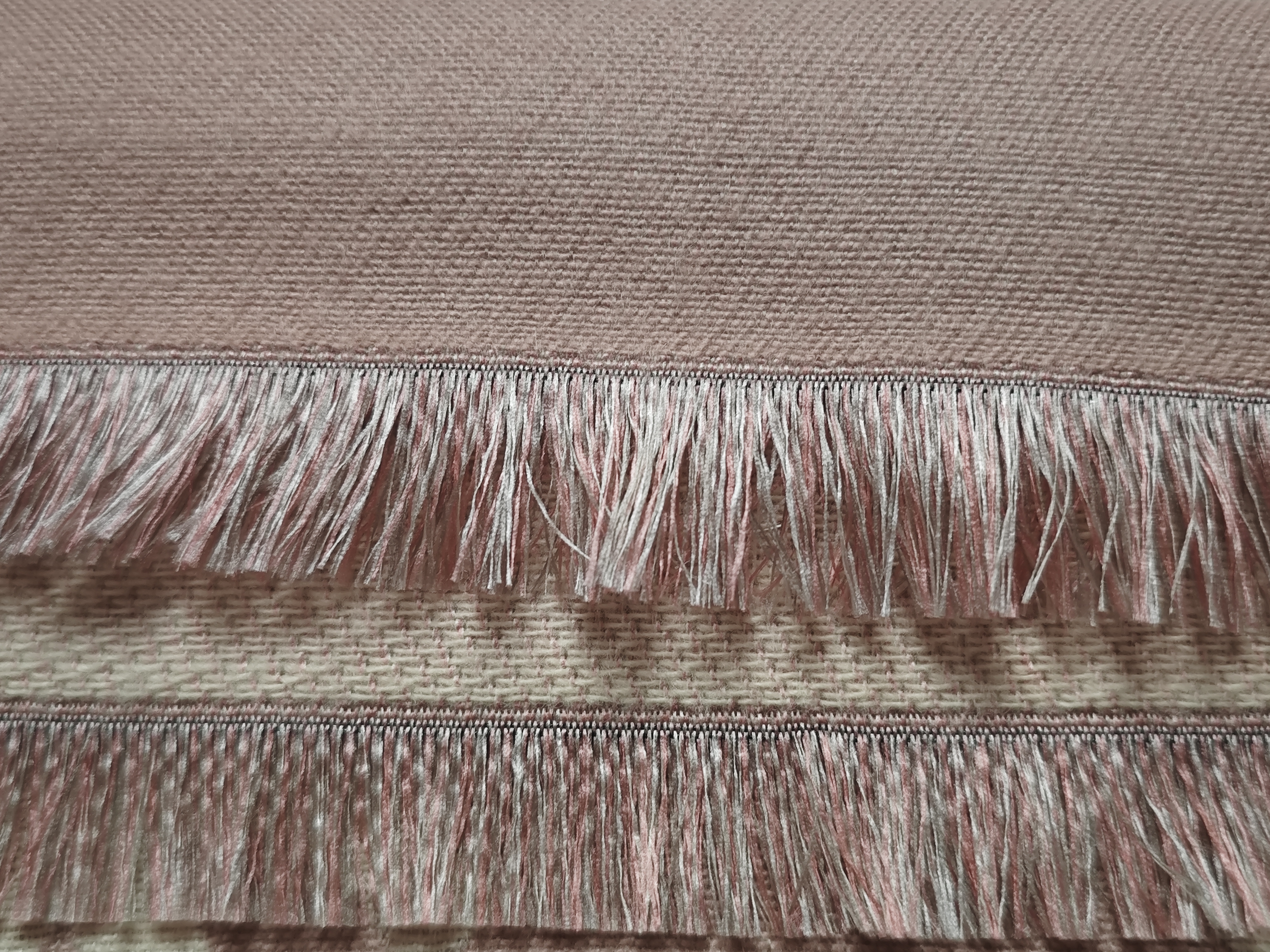 时尚轻奢休闲复古百搭女士披肩围巾围脖粉色