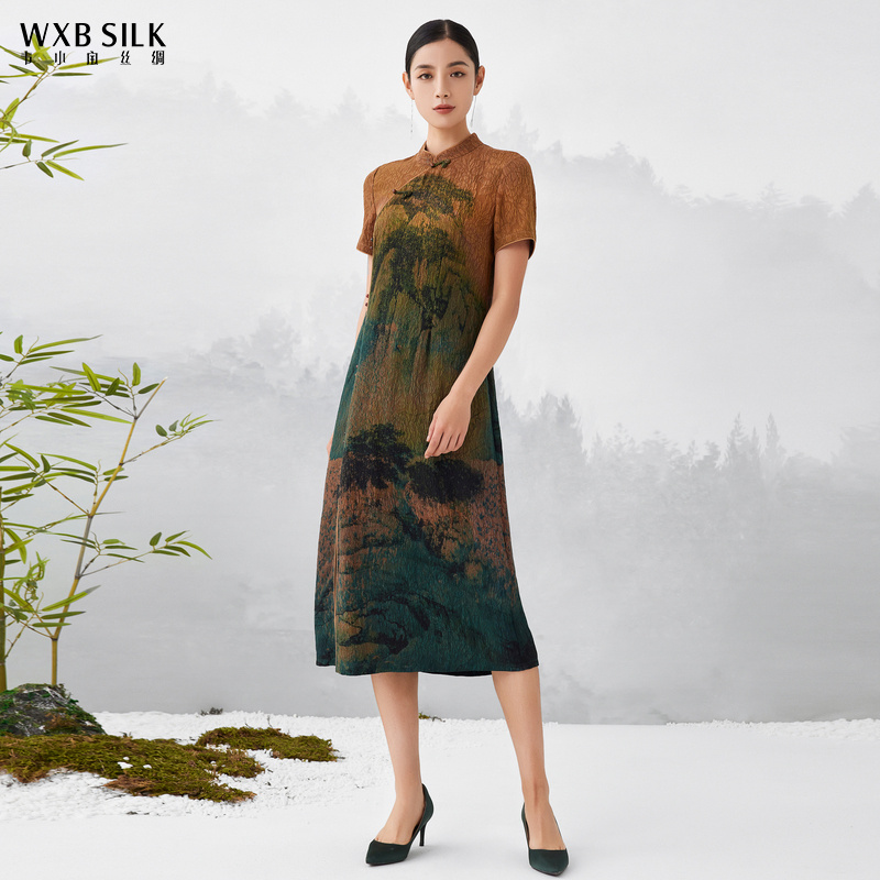 韦小宝香云纱远山松柏冠乐皱短袖百搭旗袍2321149300