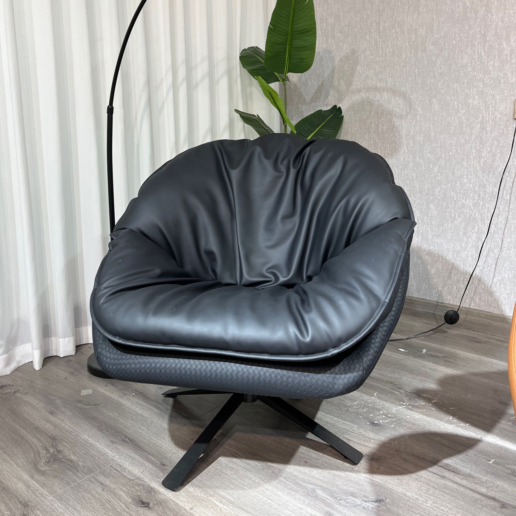 极简客厅单人沙发椅懒人沙发高品轻奢阳台转椅创意设计旋转沙发椅