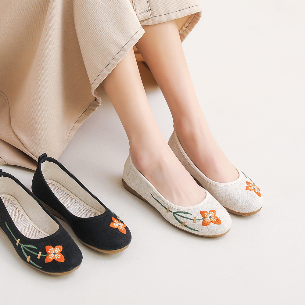  老北京布鞋女女士平底软底单鞋女款中式绣花鞋