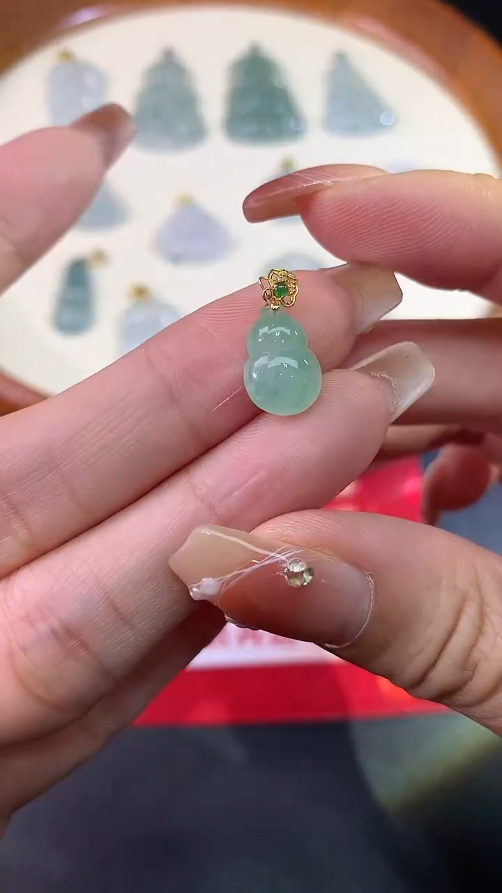 【闪购商品】翡翠吊坠|18K金镶嵌|380