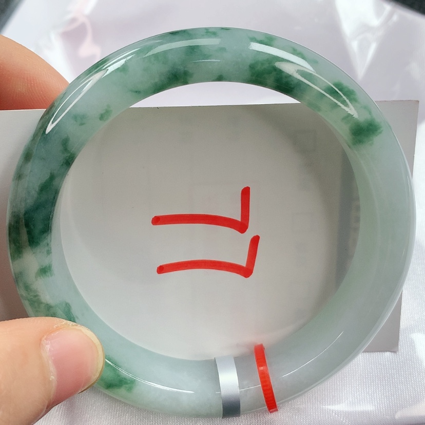 【闪购商品】翡翠手镯未镶嵌亮*