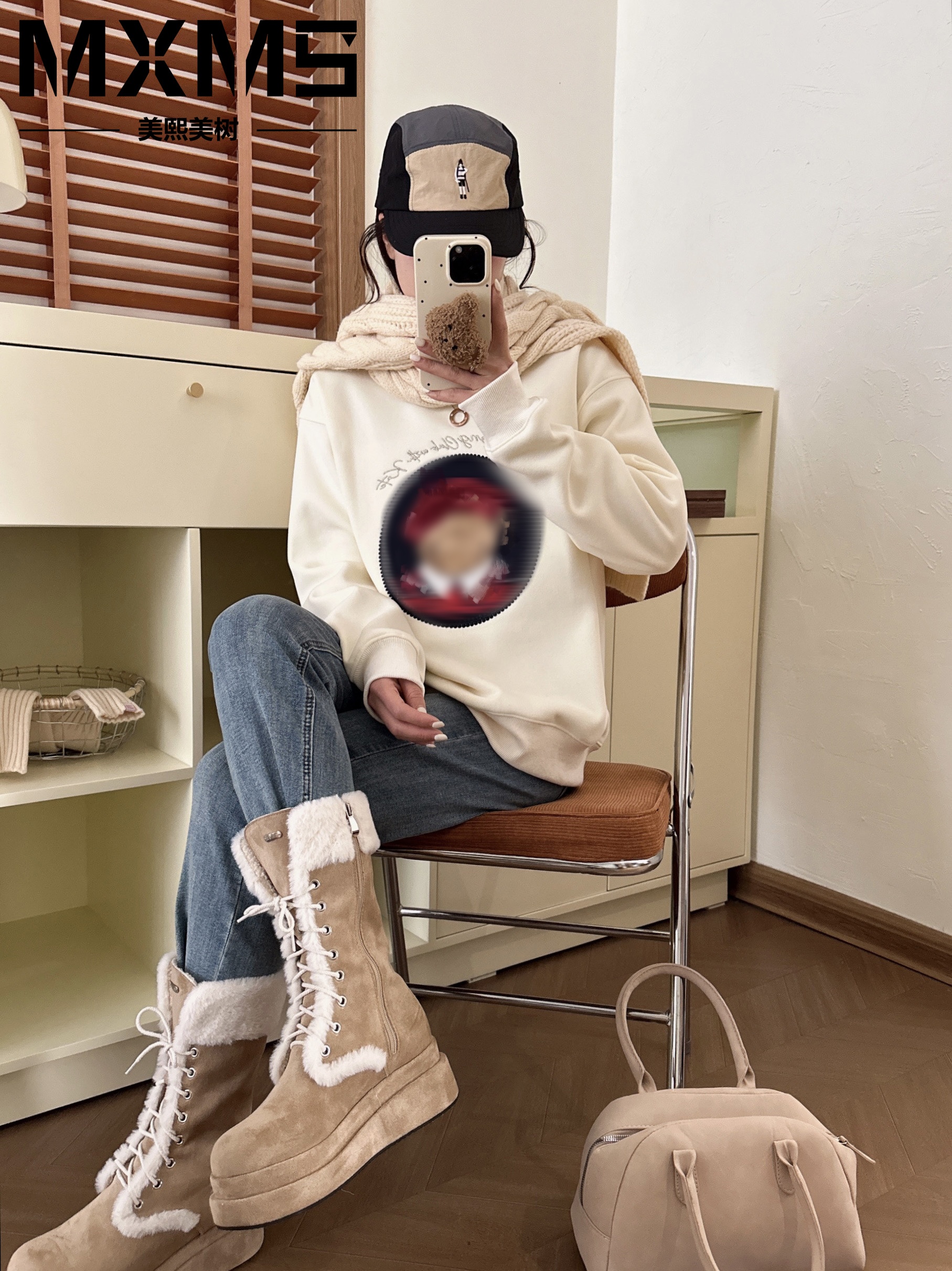 （美熙美树）86738-【宝藏衣橱】亮片帽格衫小熊头像圆领加绒卫衣