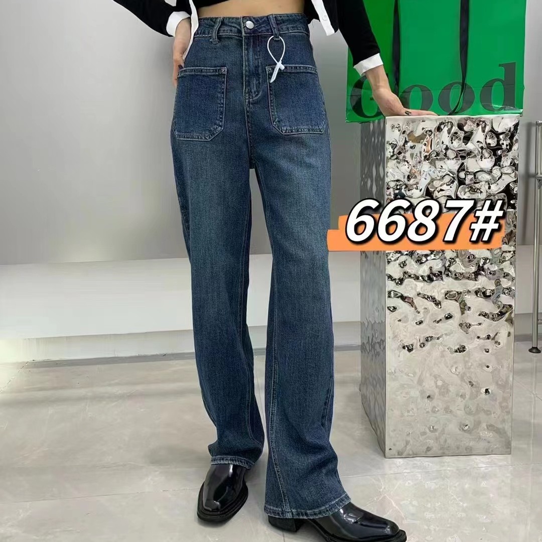 2022秋女士新款显瘦牛仔长裤显腿长