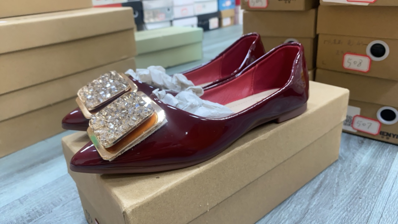 513时尚高端休闲平底女鞋