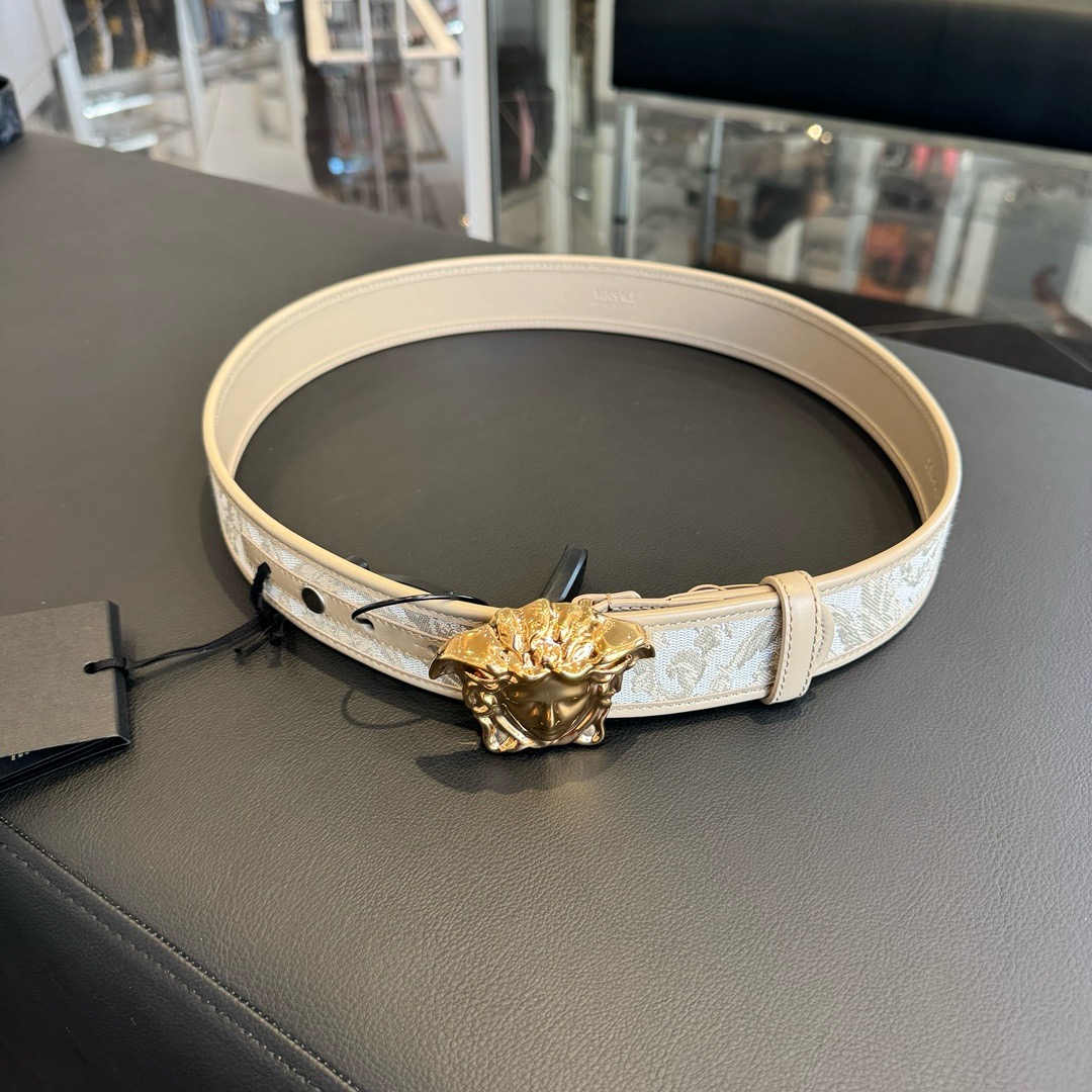 全新未使用 VERSACE/范思哲 男士美杜莎金扣时尚印花腰带