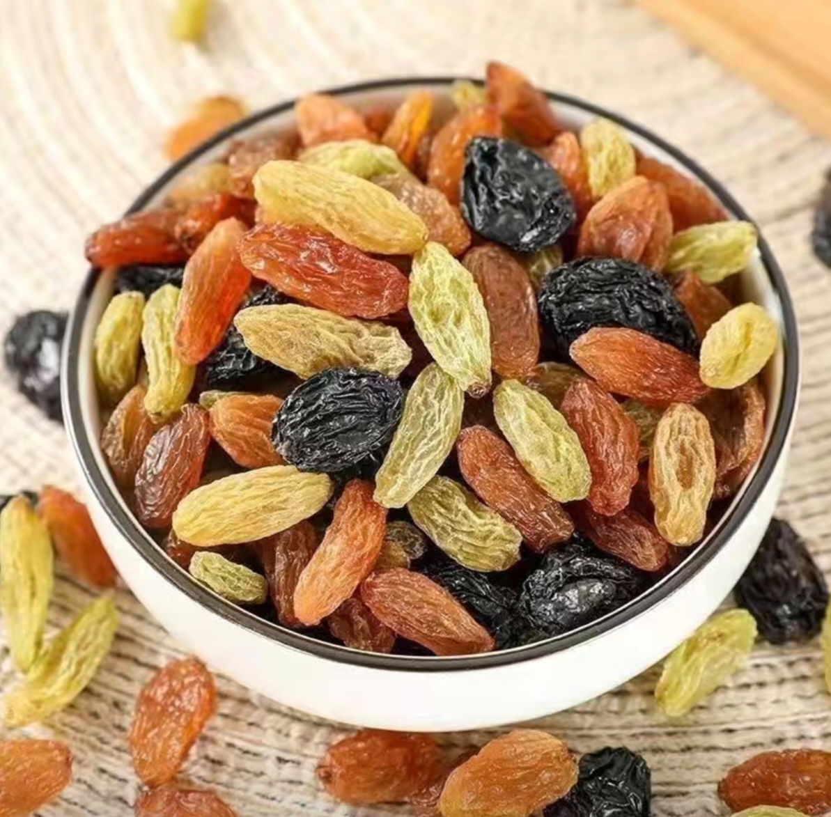 三色香妃葡萄干自然晾晒免洗大颗粒香妃黑美人