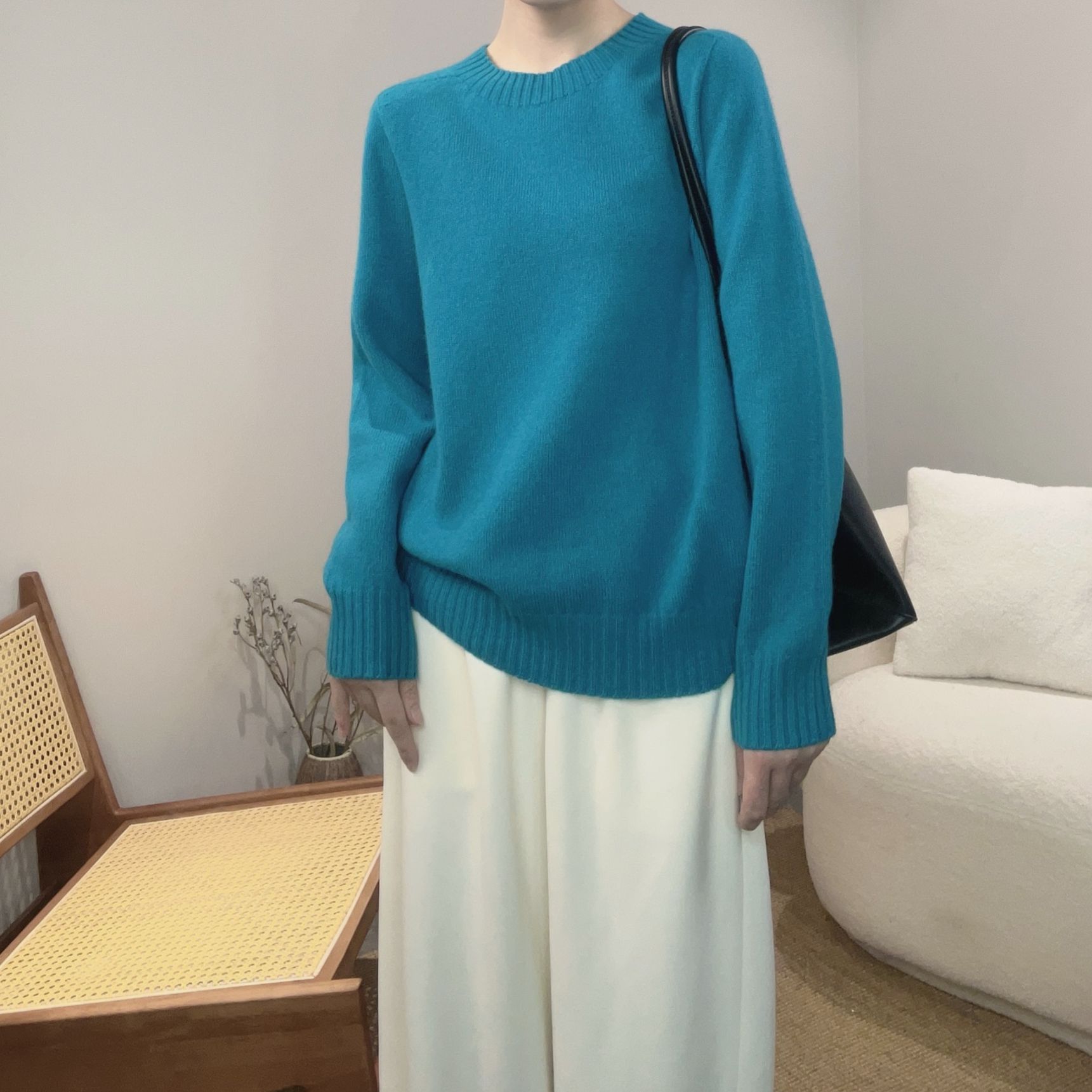 相菲一简约基础全羊毛一线成衣圆领纯色休闲套打底毛衣女