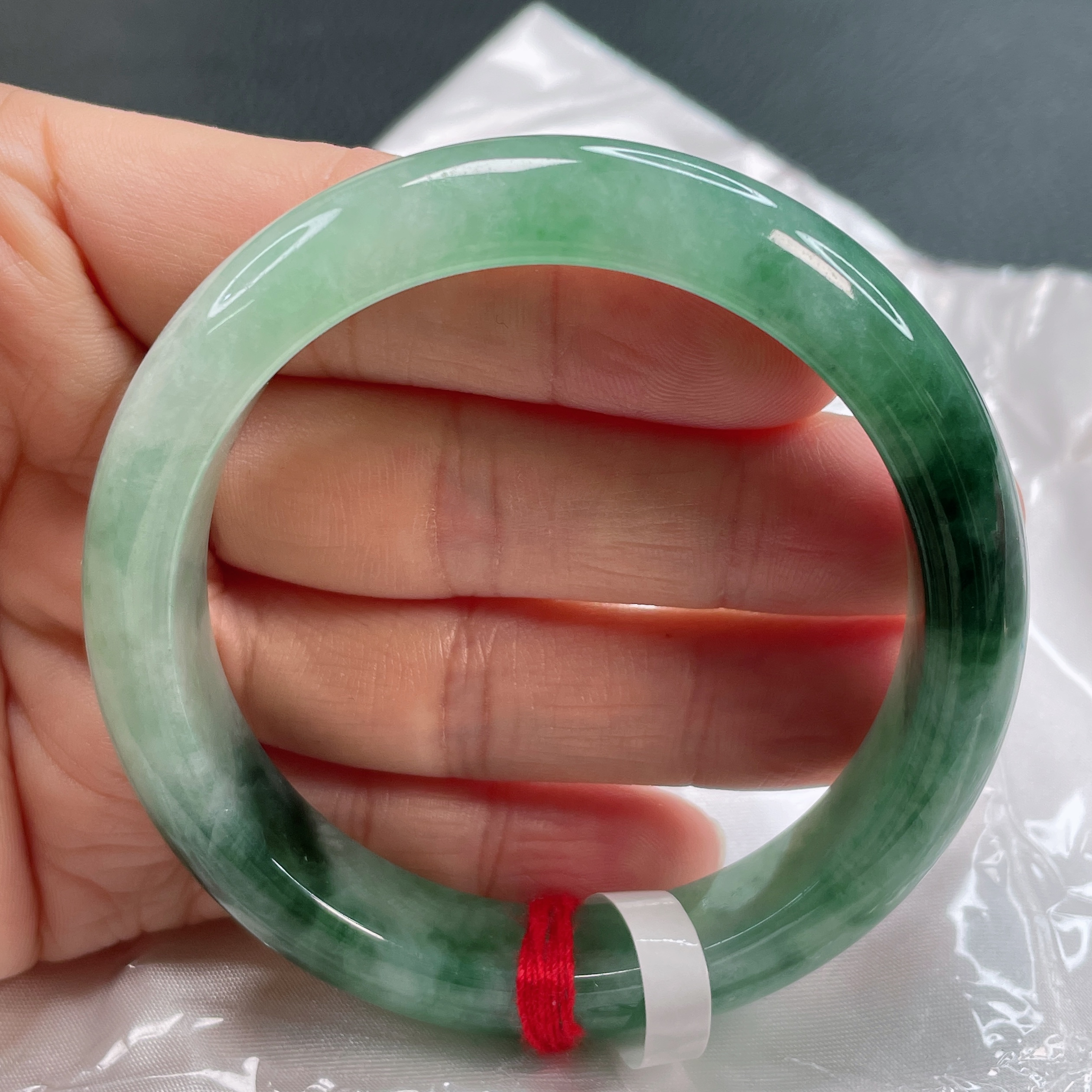 1565缅甸天然A货翡翠54圈冰润飘绿手镯时尚百搭妈妈款精美玉手镯