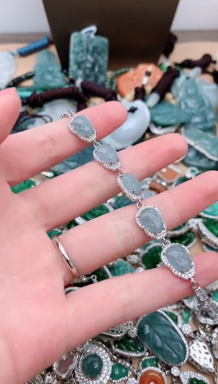 【闪购商品】翡翠颈饰未镶嵌1904