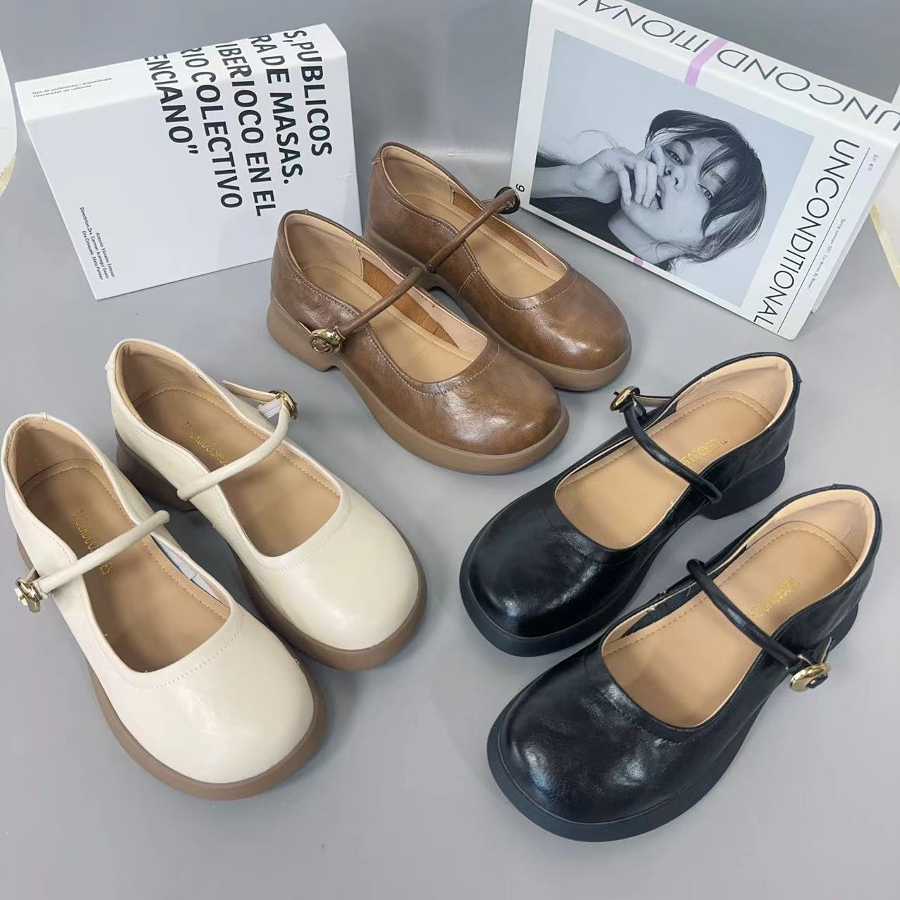 3587新款圆头复古舒适百搭软底搭扣单鞋