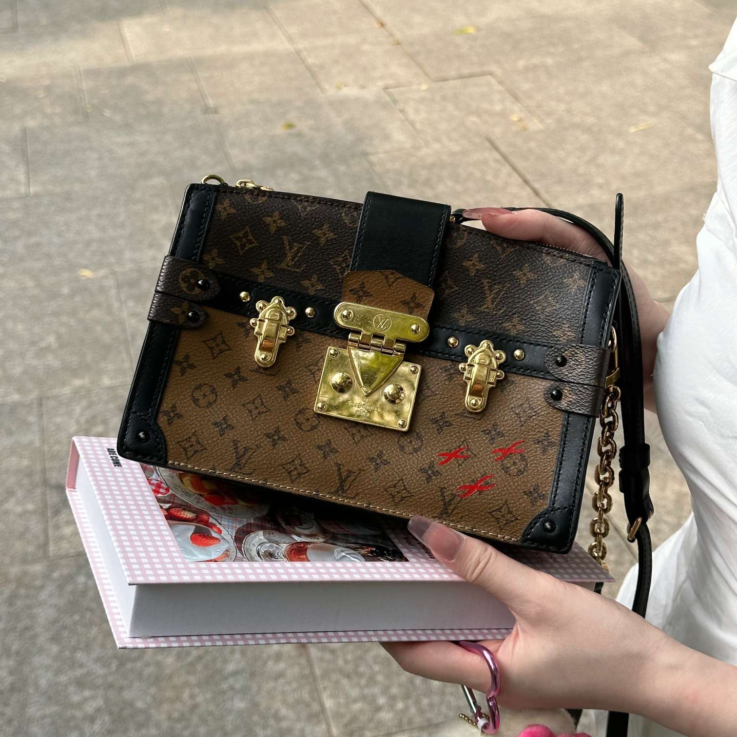 95新 LouisVuitton/路易威登 珍甄soft软盒子斜挎包芯片款08393