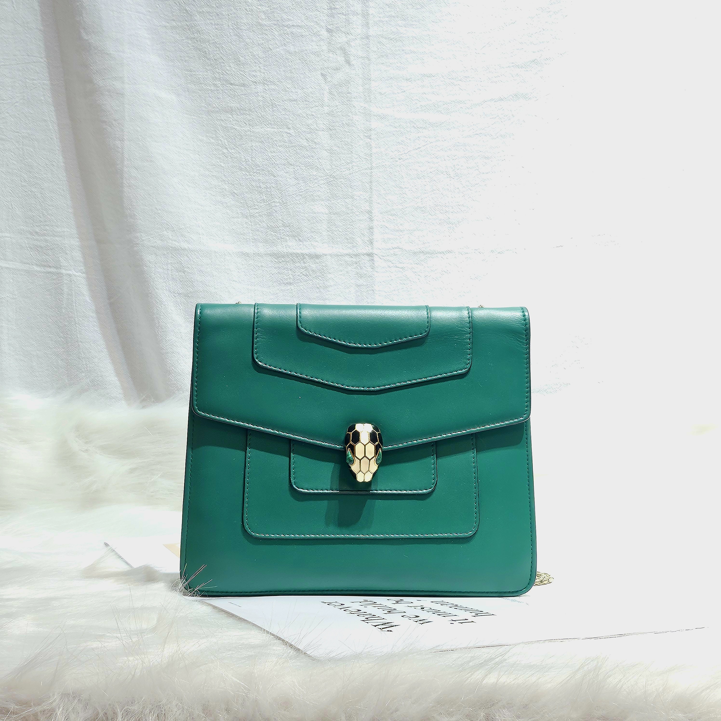 95新 BVLGARI/宝格丽 珍甄 蛇头单肩包 09259