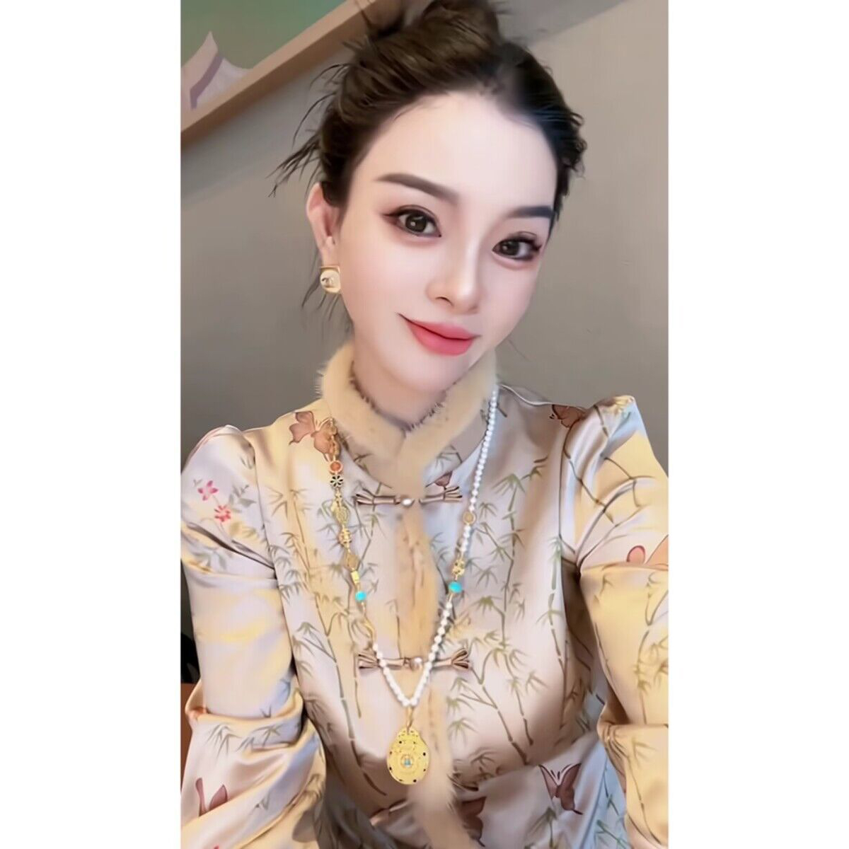 冬季中国风高级感立体花色拼接女加绒新中式国风立领盘扣上衣提花