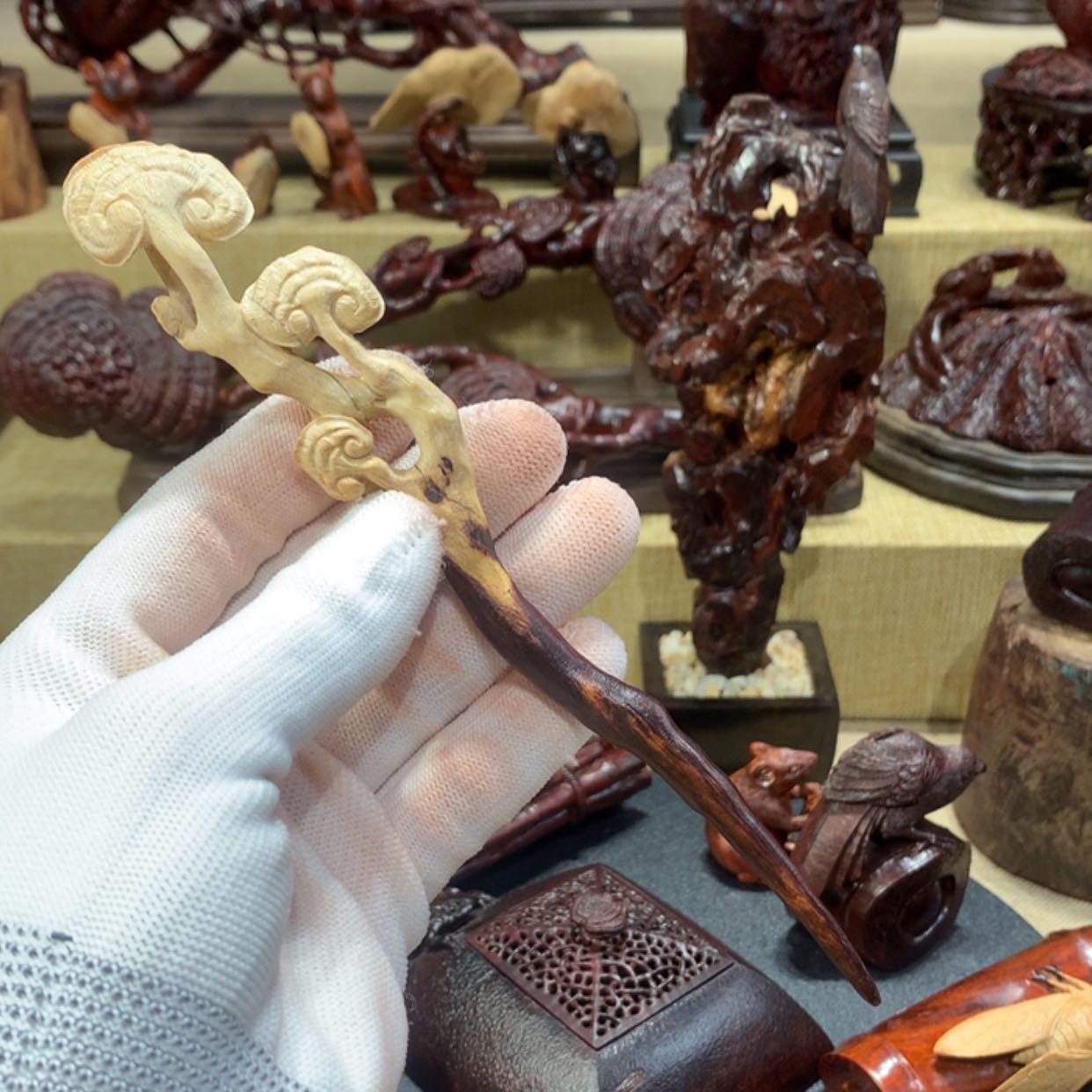 【闪购商品】雕刻木材鸟*