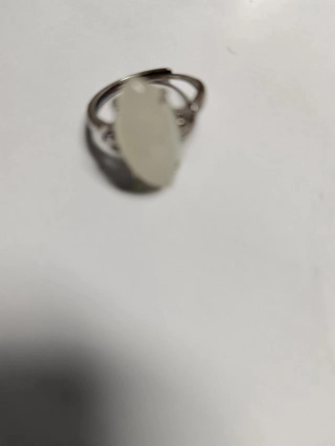 新疆和田玉马眼戒指 多样性发其一