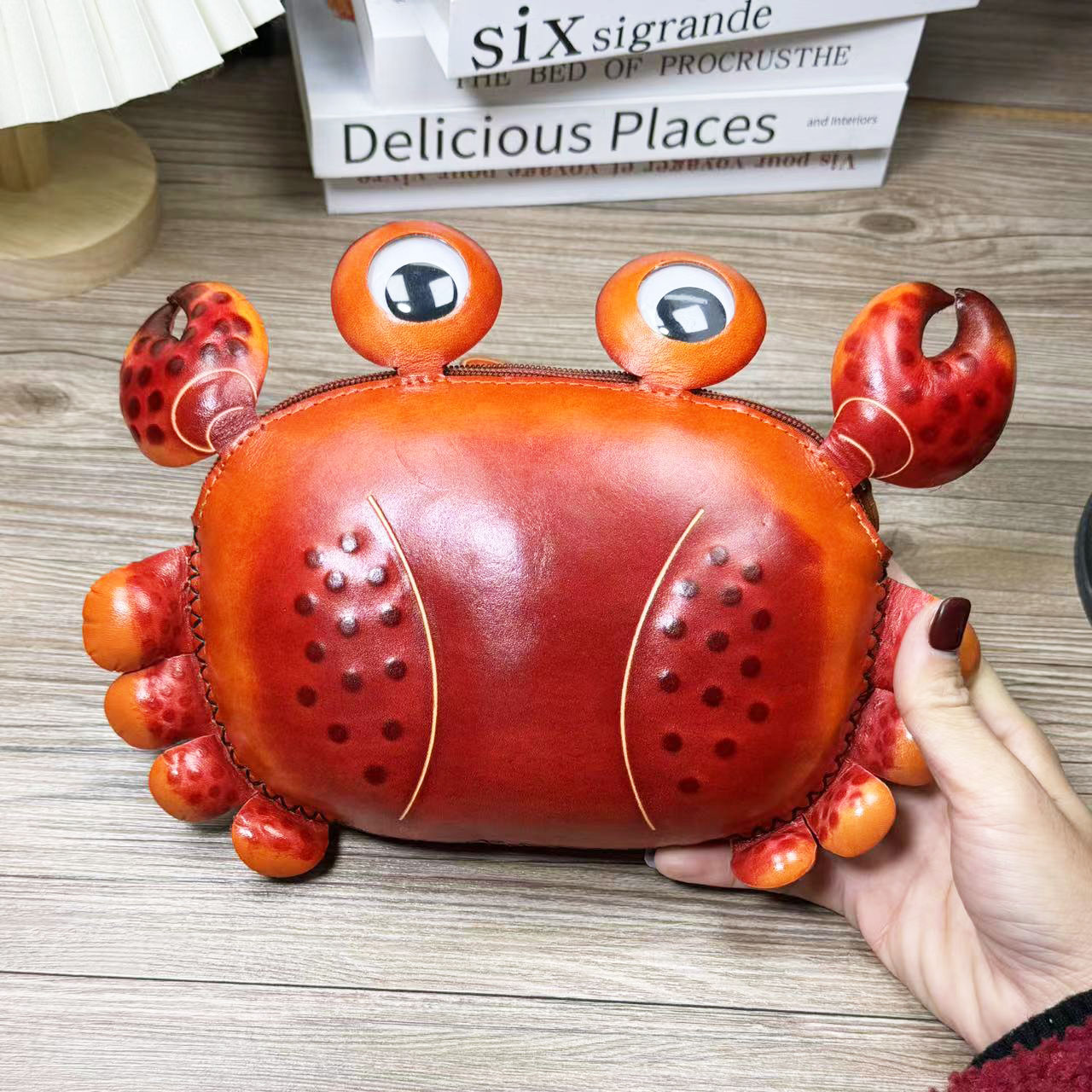 歌士顿G013霸王蟹女士真皮可爱卡通多功能双肩斜挎单肩手机包