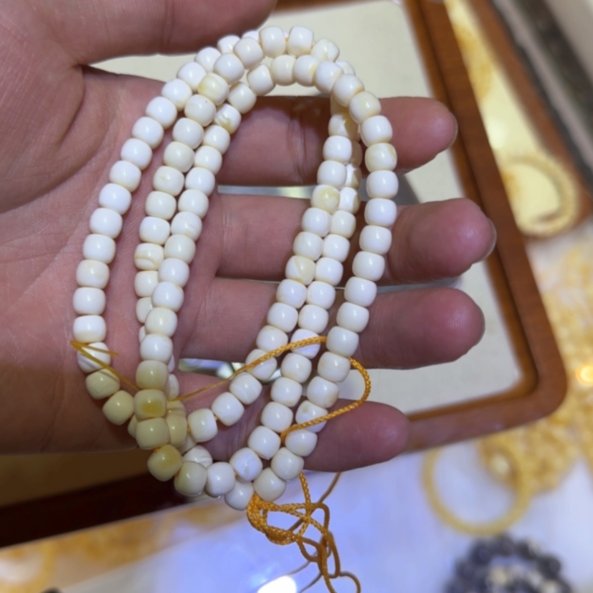 【闪购商品】琥珀手链未镶嵌人***。