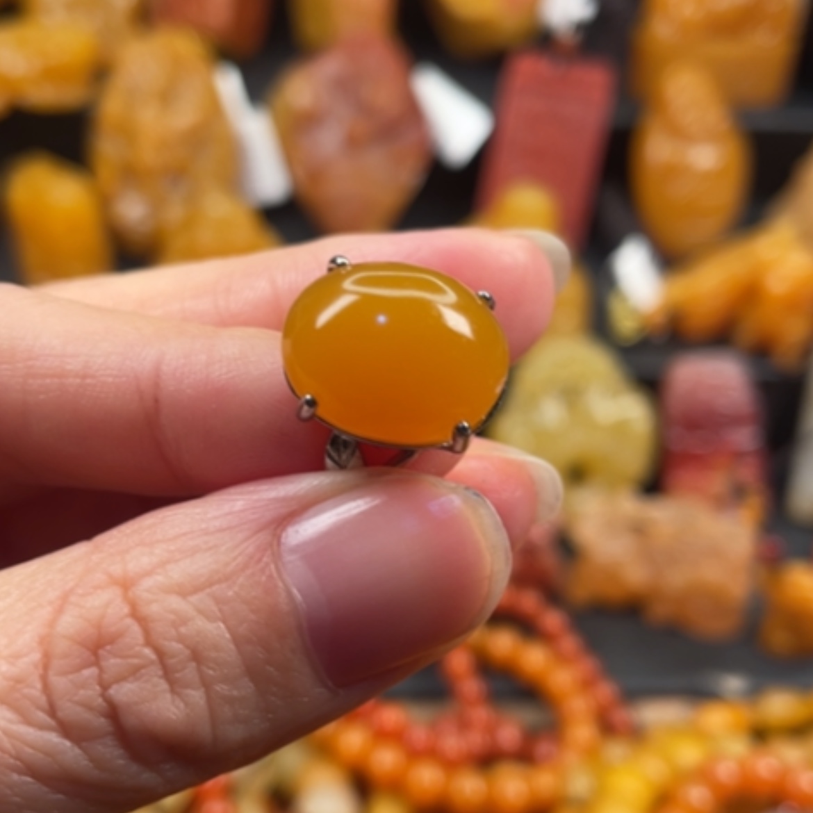【闪购商品】石英质玉颈饰未镶嵌悠**得