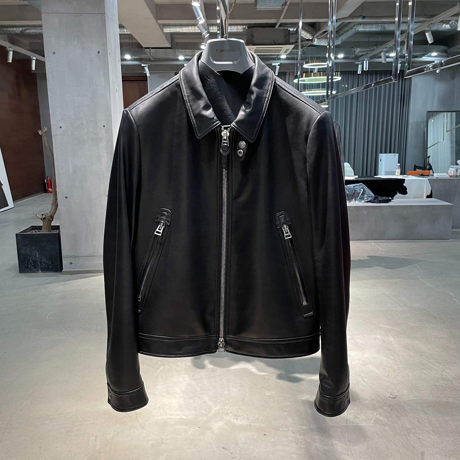 （主店）LA CALIFFA“性感总裁 英国小羊羔皮”高净值修身版 飞行夹克