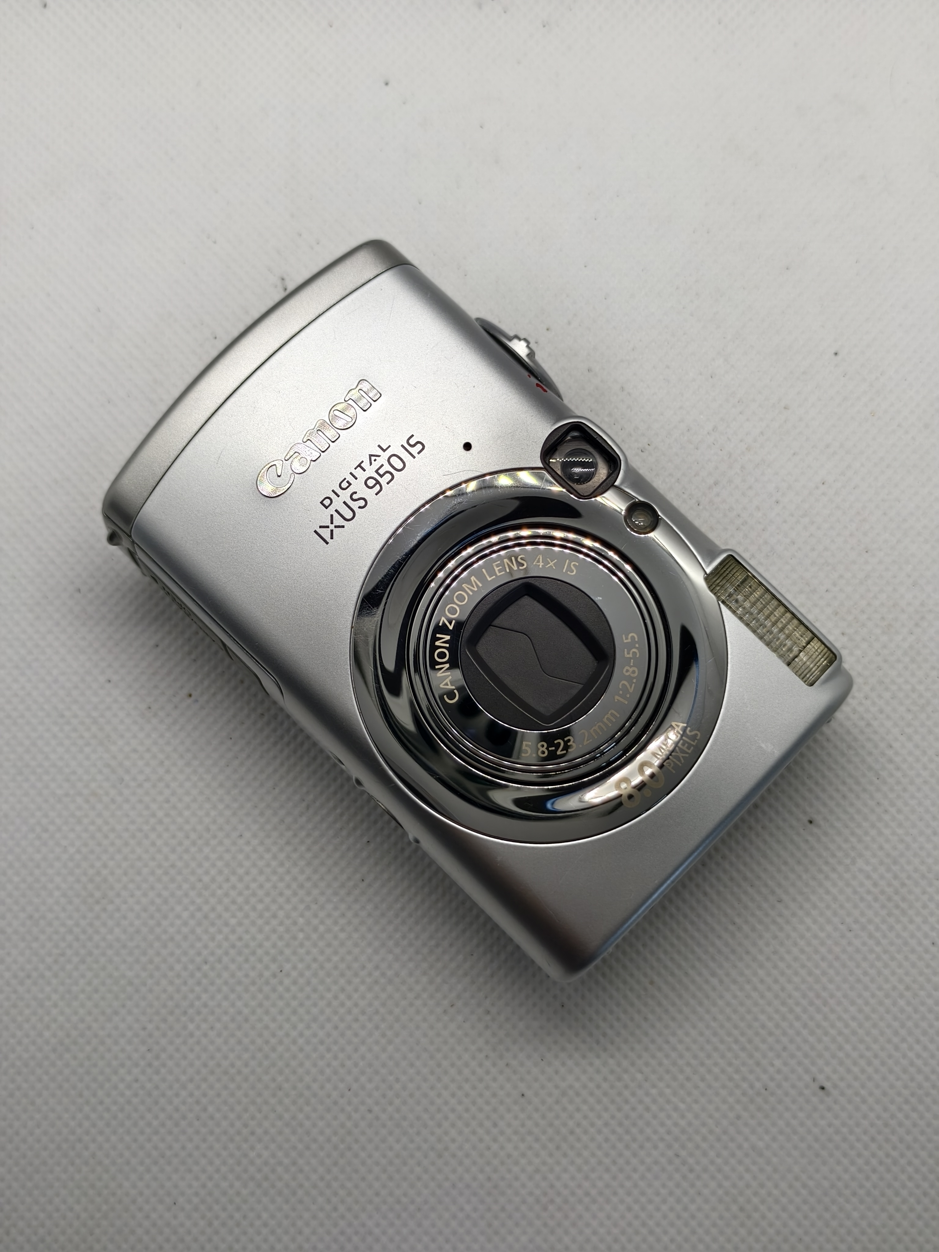 95新 Canon/佳能 IXUS 950 IS 800w像素4x变焦 人像超美 ccd 相机