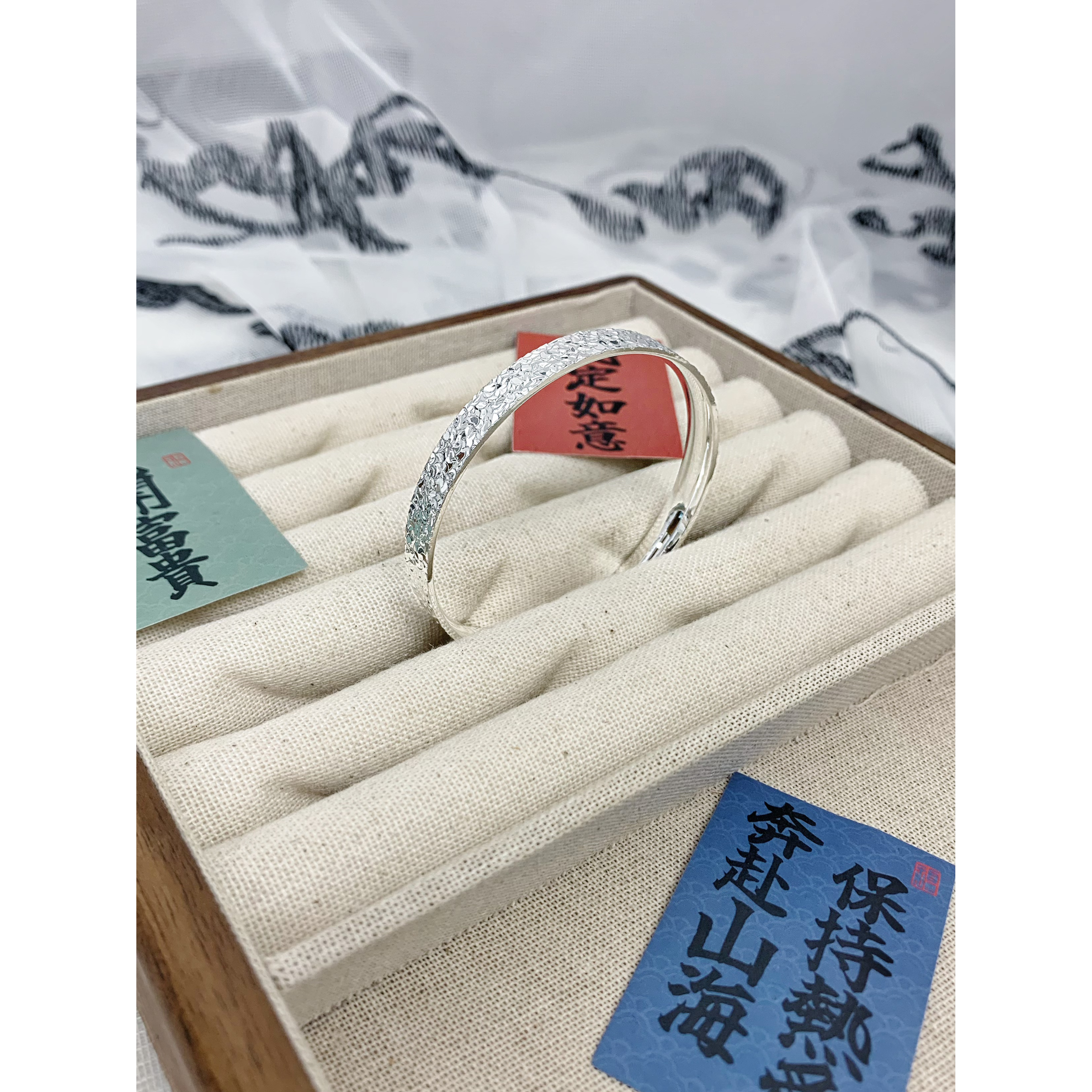 足银手镯 看款扣款号【S128】开口碎冰冰手镯爆闪 ins简约个性实心