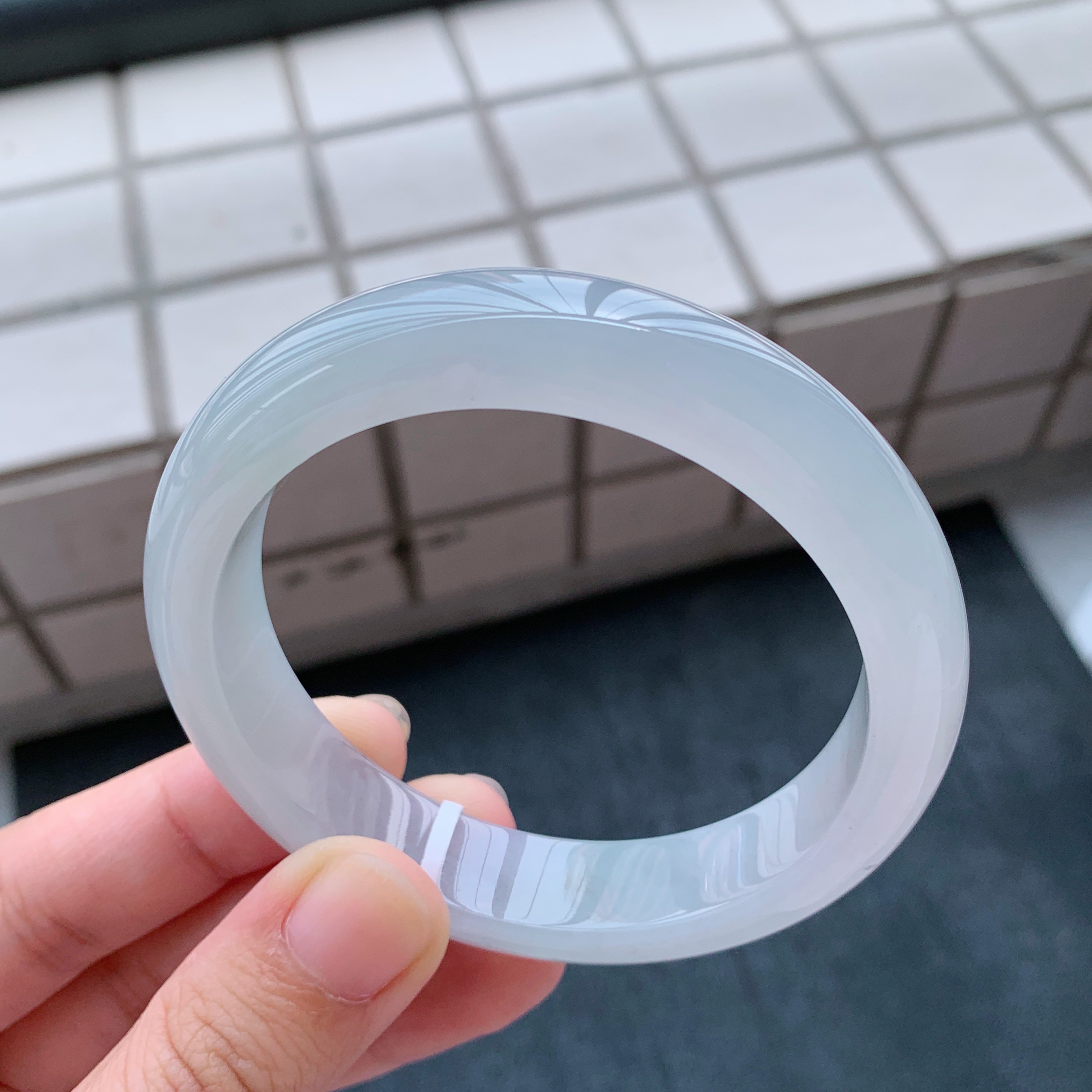 缅甸天然A货翡翠冰胶白月正圈翡翠手镯56.5圈 3101