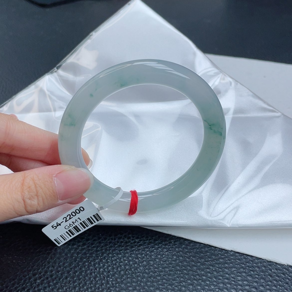 【闪购商品】翡翠手镯未镶嵌?***姐
