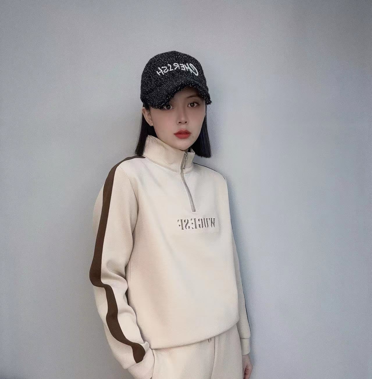 【蒲公樱】新款休闲时尚运动上衣98136