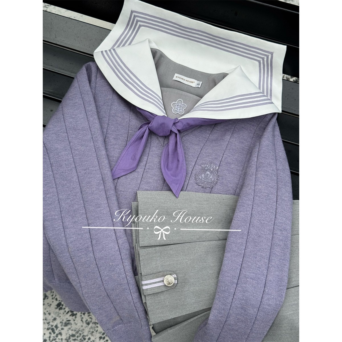 【梗豆物语】水玉中间服配套原创JK制服女套装双色v领毛衣