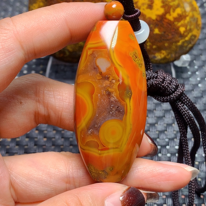 玛瑙/玉髓颈饰未镶嵌